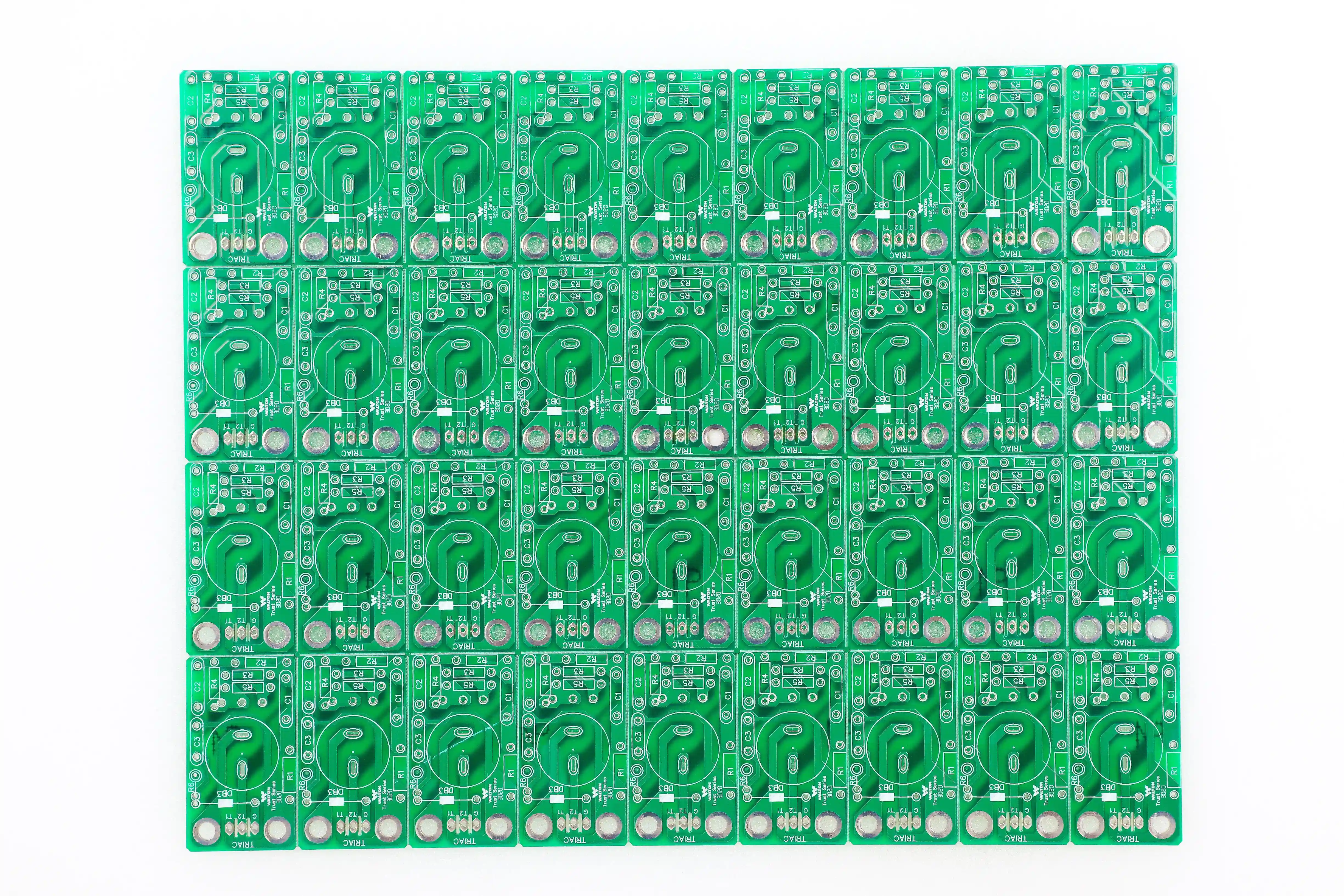 PCBパネル